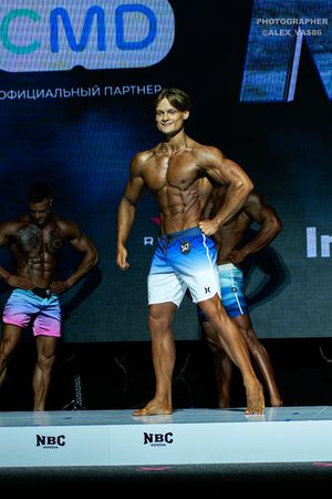 MAN'S ATHLETIC +179